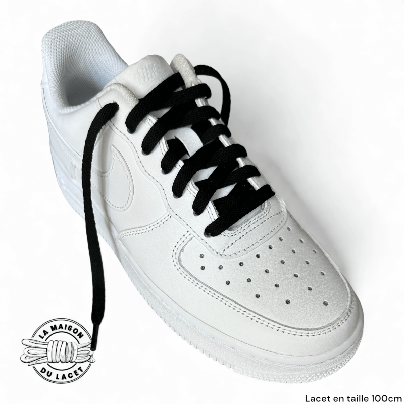1 paire de lacets plats classiques - couleur noir